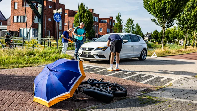 Aanrijding tussen fatbike en auto op Vestesingel in Assen