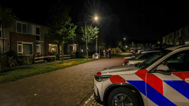 Voor derde keer in korte tijd explosie bij woning aan Entingestraat in Assen foto 2